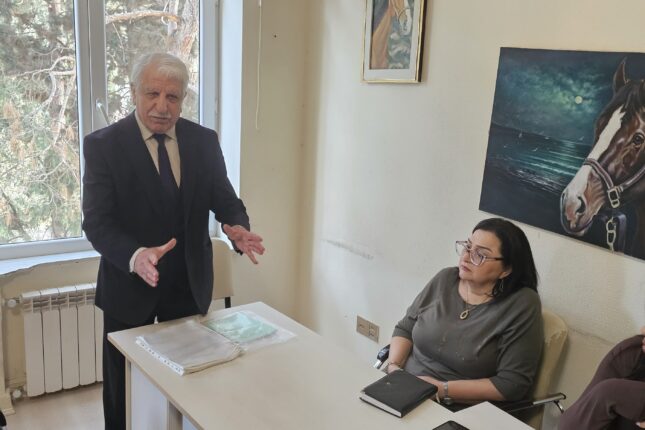 Valeh Kərimov yenidən səhnədə