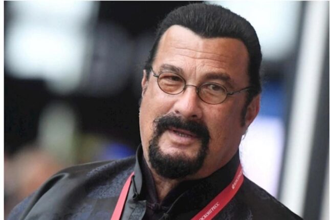 Stiven Siqal Rublyovkadakı malikanəsini satışa çıxarıb