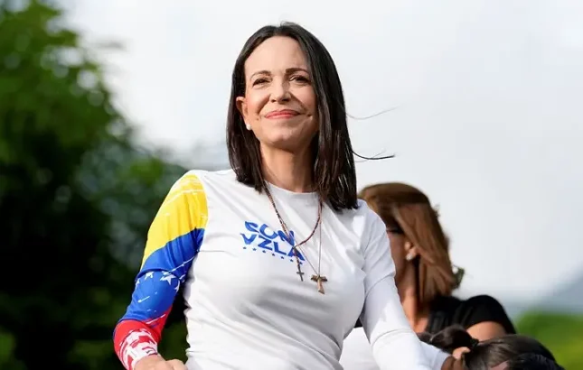 Müxalifət lideri Venesuelaya zərbə endirdiyi üçün Trampa təşəkkür etdi Müxalifət lideri Venesuelaya zərbə endirdiyi üçün Trampa təşəkkür etdi