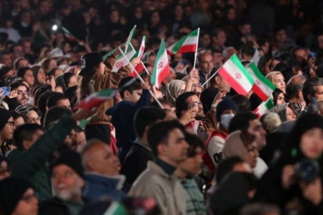 İranda toqquşmalarda təhlükəsizlik qüvvələrinin 6 əməkdaşı ölüb