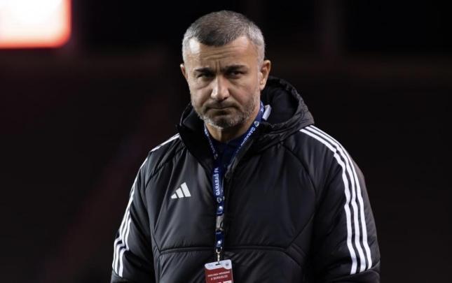 Qurban Qurbanov 21 il sonra həmin stadiona gedir Qurban Qurbanov 21 il sonra həmin stadiona gedir