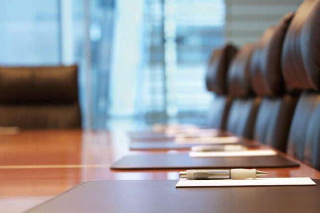 Azərbaycanda bu vəzifələr ləğv edildi