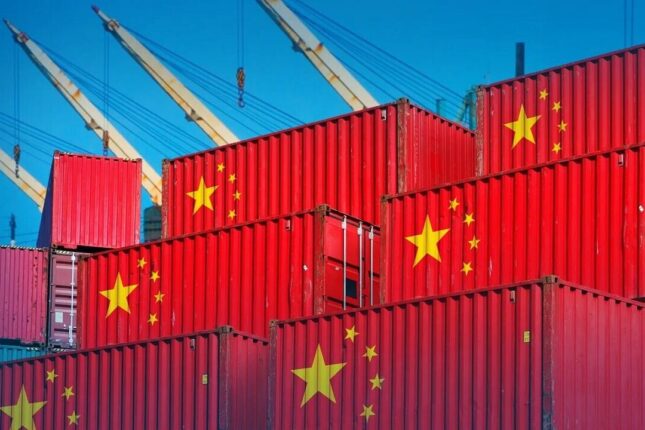 Çin dünyaya 4 trilyon dollarlıq mal SATIB