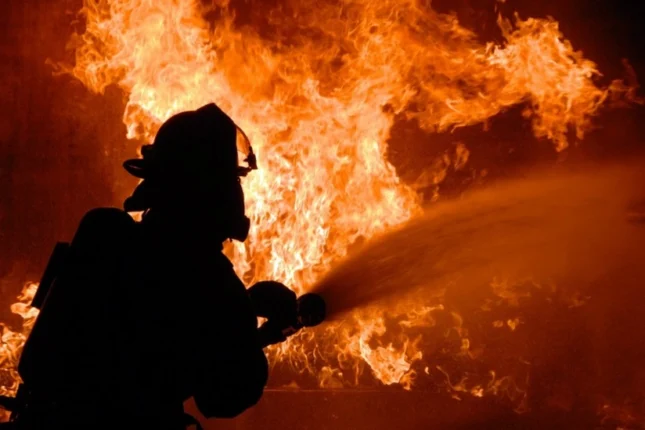 Füzuli və Cəbrayılda yanğınlar davam edir