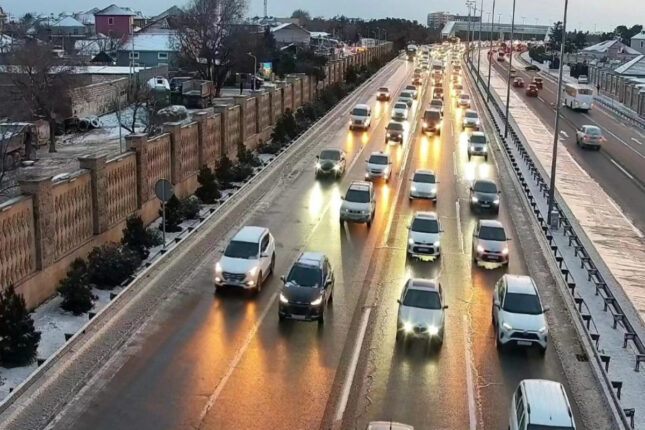 Sürücülər oxusun – Aeroport yolu buz bağlayıb