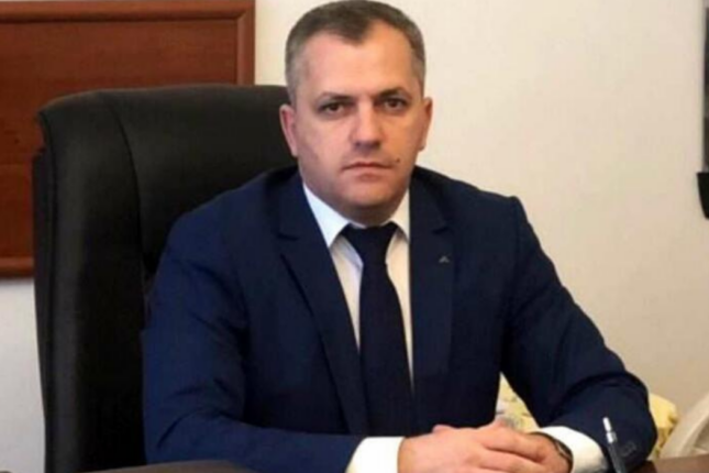 İrəvan məhkəməsindən absurd qərar: “Şahramanyan təzyiq altında fərman imzalayıb” İrəvan məhkəməsindən absurd qərar: “Şahramanyan təzyiq altında fərman imzalayıb”