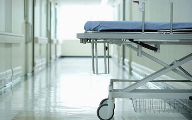 Əmisi tərəfindən baltalanan yeniyetmənin SON VƏZİYYƏTİ