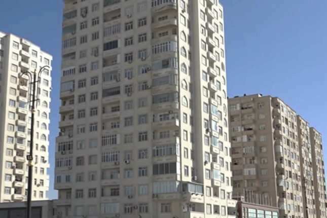 Sakinlər yaşadıqları mənzillərin çıxarışlarını ala bilmirlər: MTK-dan şikayət (VİDEO)