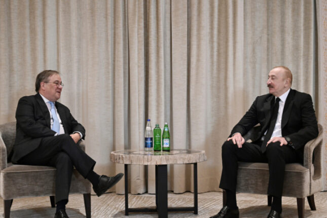 İlham Əliyev Münxendə Bundestaqın xarici siyasət komitəsinin sədri ilə görüşüb