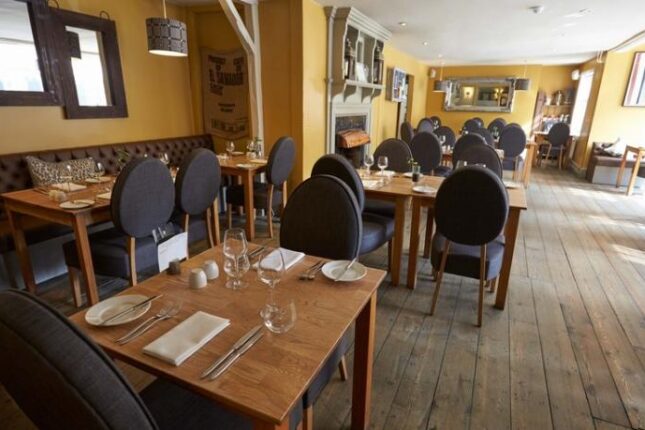 Gücüm çatmazdı deyə bıçaqladım — Sumqayıtdakı kafedə dava düşdü