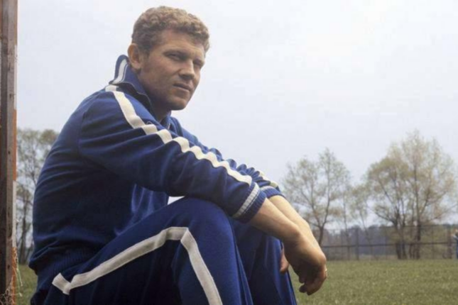 Bakıda əfsanəvi futbolçumuzun abidəsi qoyulacaq