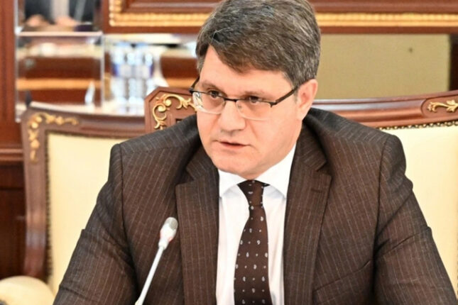 Nazirdən təyinat: Onu idarə rəisi gətirdi