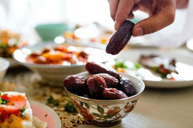 Ramazanın ikinci günü: İFTAR VAXTIDIR