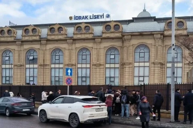 “İdrak” liseyinin əl yandıran qiymətləri – Tam təhsil üçün 165 min tələb olunur