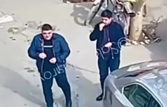 Tum çırtlayaraq işçilərə əziyyət edənlər işdən çıxarıldı – Video