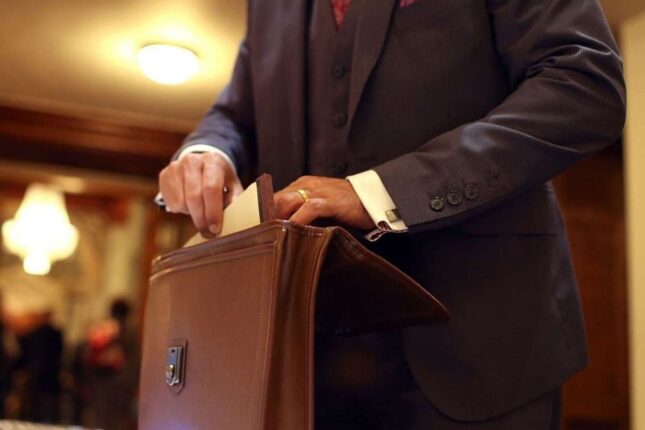 Dövlət qurumlarına süni intellektlə bağlı müavin təyin olunacaq