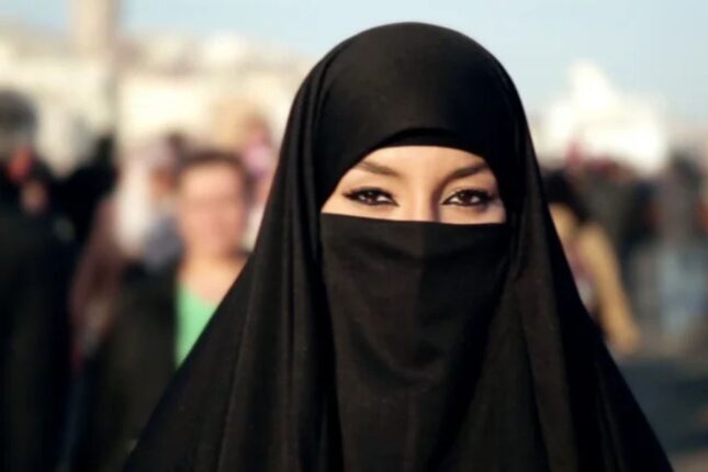 Bu ölkədə qadınları döyməyə rəsmi icazə verildi