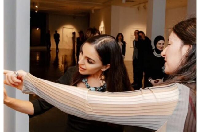 Leyla Əliyeva sərgidə – Fotolar