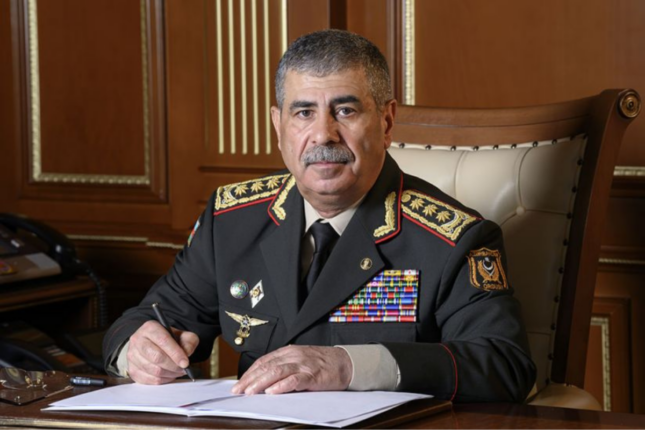 Zakir Həsənov idarə rəisini işdən çıxardı