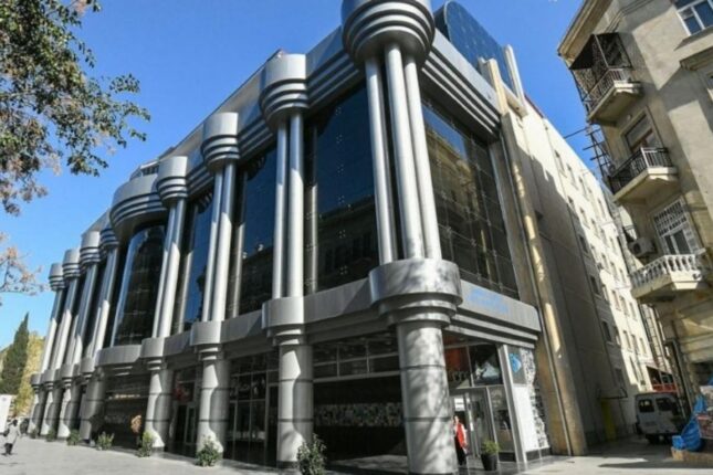 Gənc Tamaşaçılar Teatrının mart repertuarı