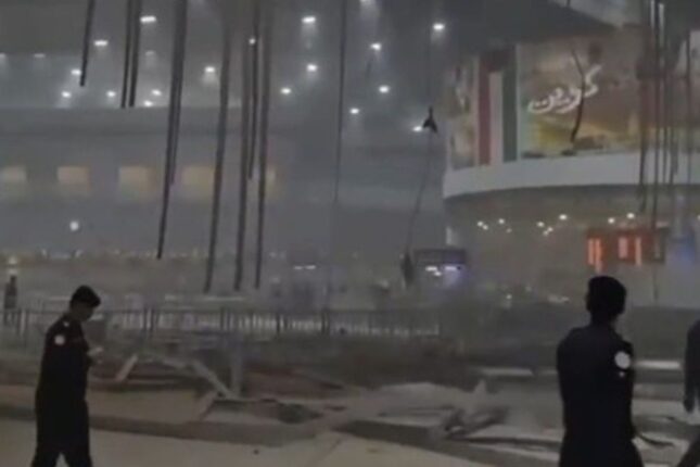 İran Küveytdə hava limanını vurdu – Video