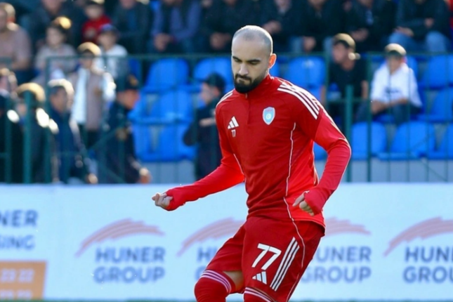 “Kəpəz”in futbolçusu bıçaqlandı – Vəziyyəti ağırdır