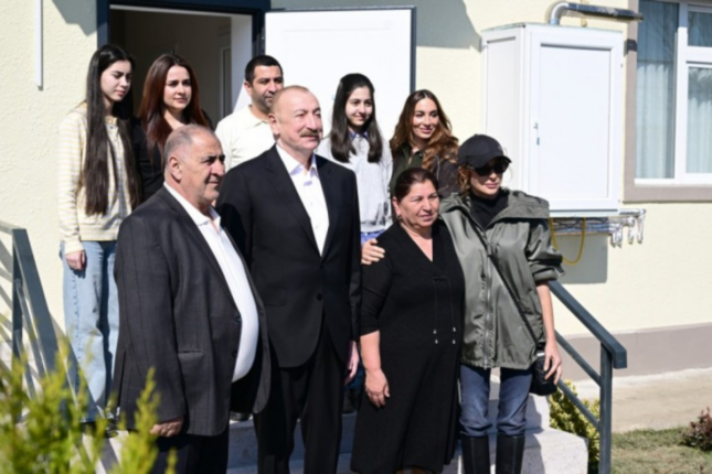 İlham Əliyev Xocavənd şəhər və kənd sakinləri ilə görüşüb – FOTOLAR