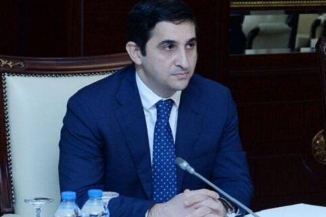 Nazir rektorun oğlunu vəzifədən azad etdi – FOTO