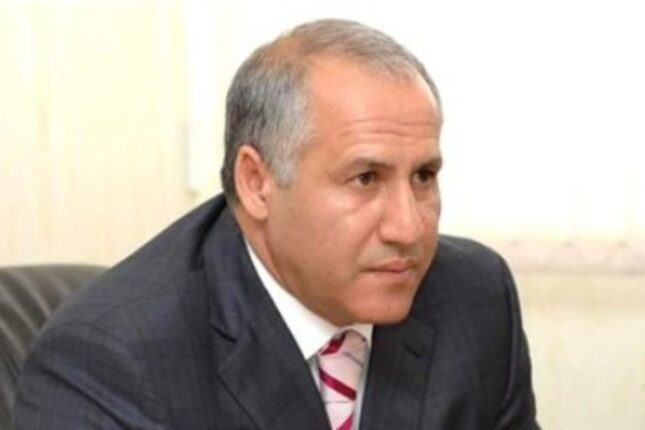 Sabiq nazir yenidən 8 milyonluq borca düşüb