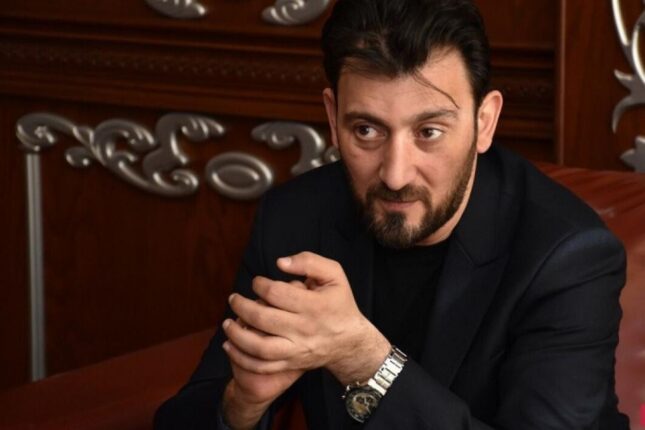 “Ayda 1200-1500 manat qazansam, rahat dolanaram”-Aydın Sani