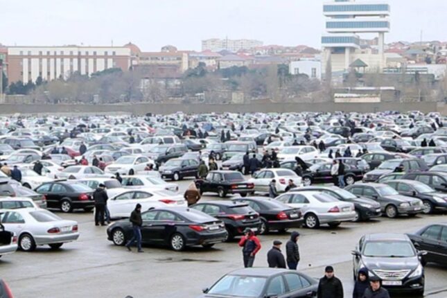 Elektromobillər bahalaşır – benzinli maşınlar isə…