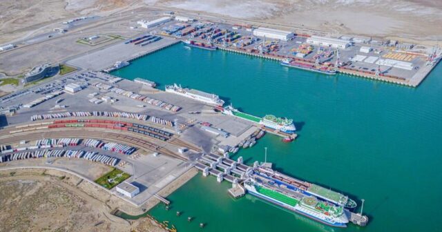 Azərbaycanda bütün limanlar bağlandı