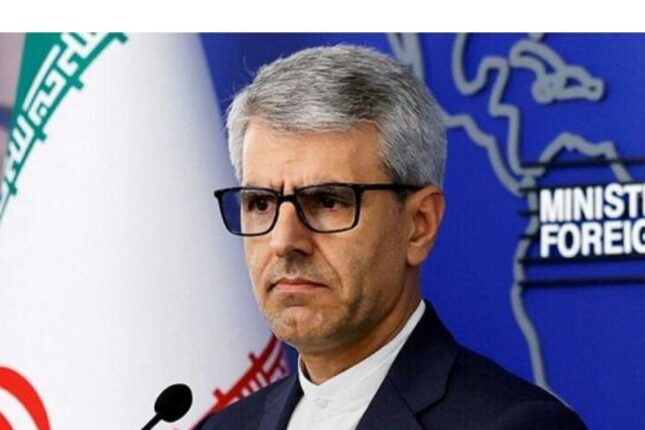 İranlı məmur mətbuat konfransını məktəbdə keçirdi: Qorxu, yoxsa təbliğat?