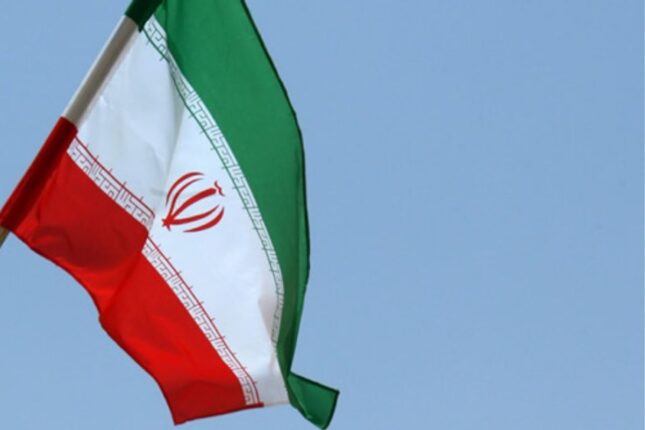 Güneydə İran bayrağı yanıdırıldı