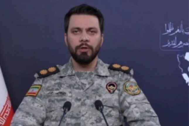 İran rəsmisi Donald Trampa səsləndi: “Sən işdən çıxarıldın”