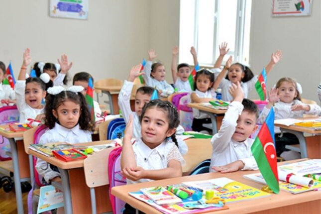 I sinfə elektron qeydiyyatla bağlı valideynlərə müraciət edilib