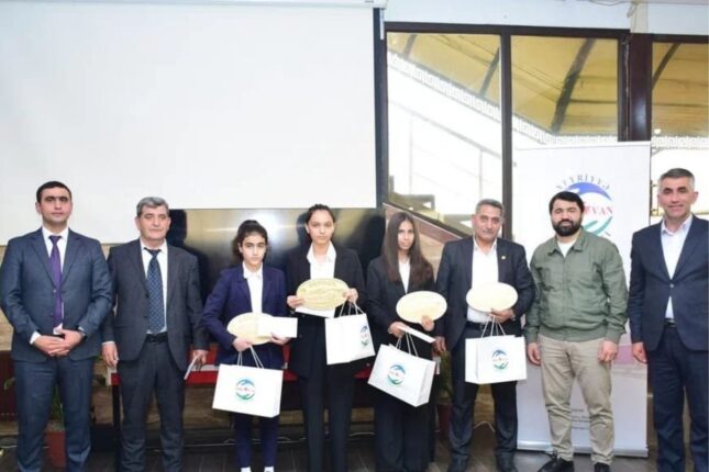 Ərkivanlı tələbələrin mükafatlandırılması keçirildi – VİDEO/FOTOLAR