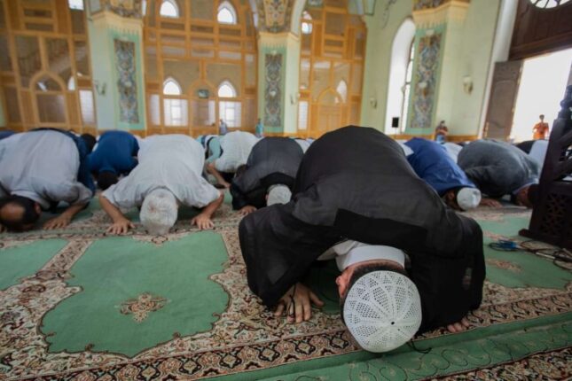 Azərbaycanda bayram namazı qılındı