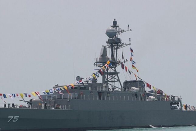 Xəzər dənizində İran hərbi gəmiləri vurulub