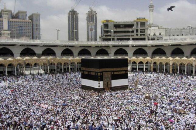 Həcc ziyarəti təxirə salınacaq?