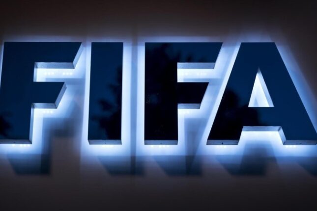 Türkiyə klublarına transfer qadağası qoyuldu