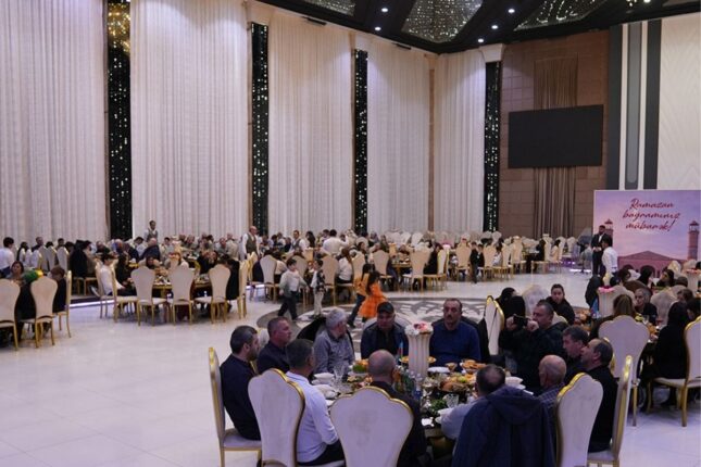 Abşeronda iftar süfrəsi açılıb – Fotolar