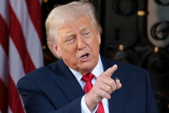 Donald Tramp: Tezliklə İrana daha güclü zərbələr endiriləcək