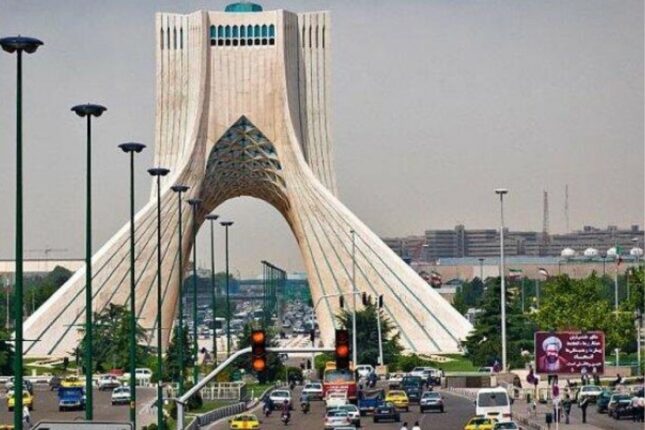 Molla rejimi yenə şərləməyə başladı