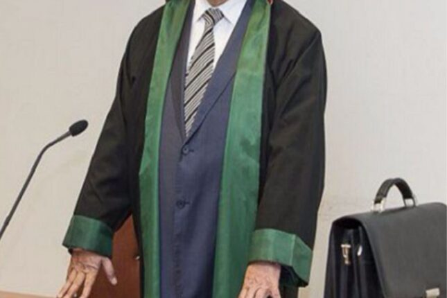 Bir vəkil kollegiyadan xaric edildi, 3-ü isə cərimələndi