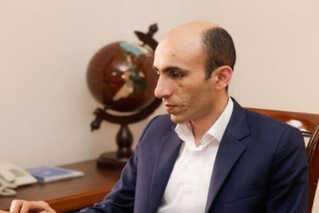 Separatçı yenə ulaşırlar: Beqlaryanın “kor ərəbin mahnısı”