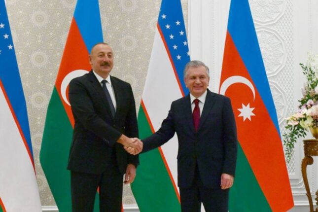 İlham Əliyevlə Şavkat Mirziyoyev arasında telefon danışığı oldu