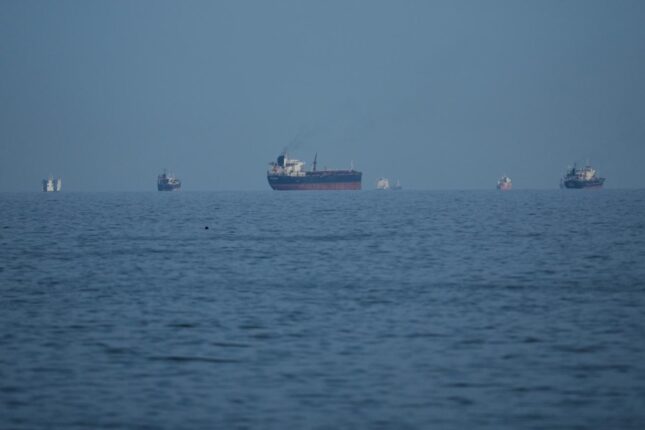 Pezeşkian Hörmüz boğazının hansı ölkələr üçün bağlı olduğunu açıqladı