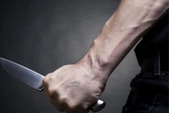 Boşandığı arvadına səkkiz bıçaq zərbəsi vurdu – Məhkəmə həbsdən azad etdi