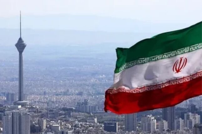 İranda rəhbər şəxslər özünə 7 varis təyin edir